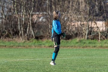 Bild 325 - B-Juniorinnen MSG Steinhorst Krummesse - SV Frisia 03 Risum Lindholm : Ergebnis: 0:5